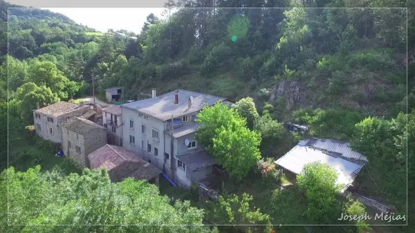 Saint-Michel-de-Chabrillanoux 07360 – Vente maison/villa 9&nbsp;pièces 5&nbsp;chambres