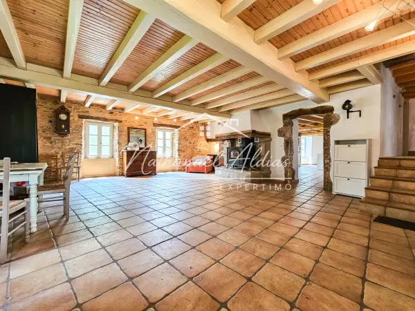 Peux-et-Couffouleux 12360 – Vente maison/villa 10&nbsp;pièces 4&nbsp;chambres