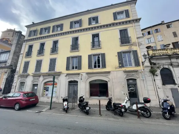 Grasse 06130 – Vente appartement 2&nbsp;pièces 1&nbsp;chambre