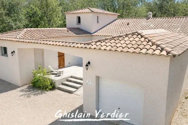 Tavernes 83670 – Vente maison/villa 6&nbsp;pièces 4&nbsp;chambres