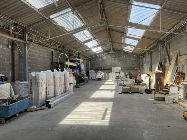 Thouars 79100 – Vente parking/box