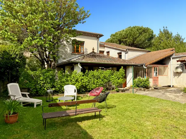 Aubenas 07200 – Vente maison/villa 9&nbsp;pièces 6&nbsp;chambres