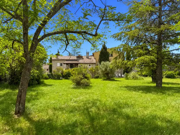 Villeneuve-de-Berg 07170 – Vente maison/villa 13&nbsp;pièces 9&nbsp;chambres