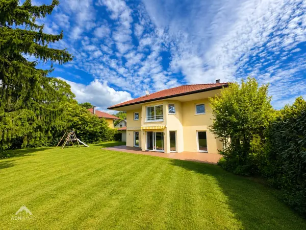 Saint-Genis-Pouilly 01630 – Vente maison/villa 6&nbsp;pièces 5&nbsp;chambres