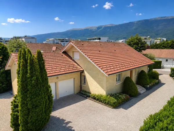 Saint-Genis-Pouilly 01630 – Vente maison/villa 4&nbsp;pièces 3&nbsp;chambres