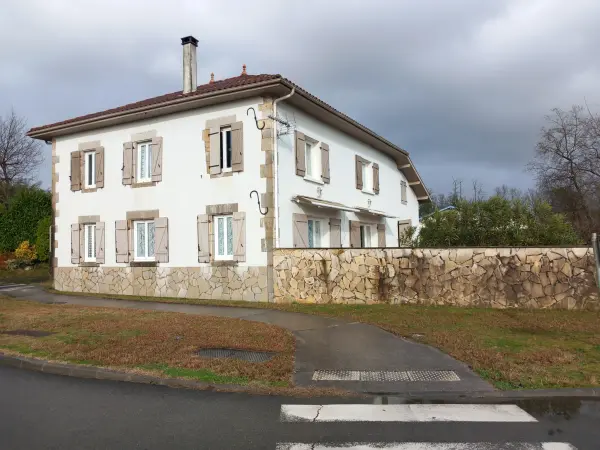 Saint-Martin-de-Hinx 40390 – Vente maison/villa 7&nbsp;pièces 3&nbsp;chambres