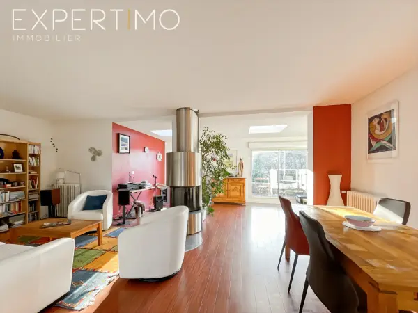 Rennes 35700 – Vente maison/villa 12&nbsp;pièces 7&nbsp;chambres