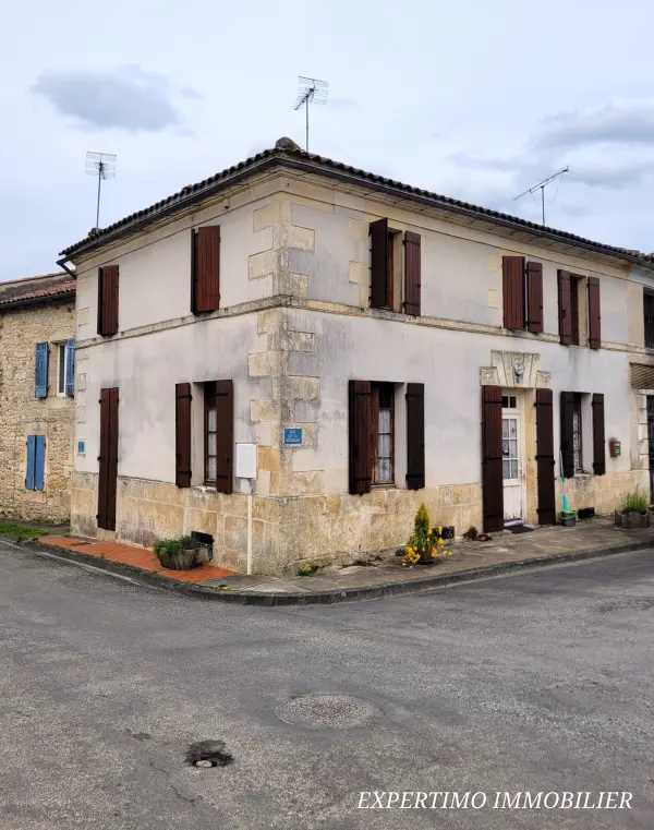 Jonzac 17500 – Vente maison/villa 5&nbsp;pièces 3&nbsp;chambres