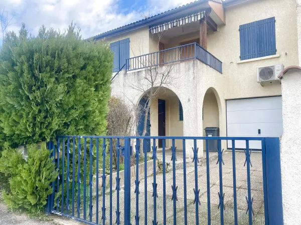 Saint-Paul-Trois-Châteaux 26130 – Location maison/villa 5&nbsp;pièces 4&nbsp;chambres