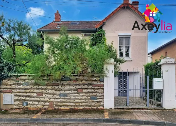 Roanne 42300 – Vente maison/villa 5&nbsp;pièces 3&nbsp;chambres