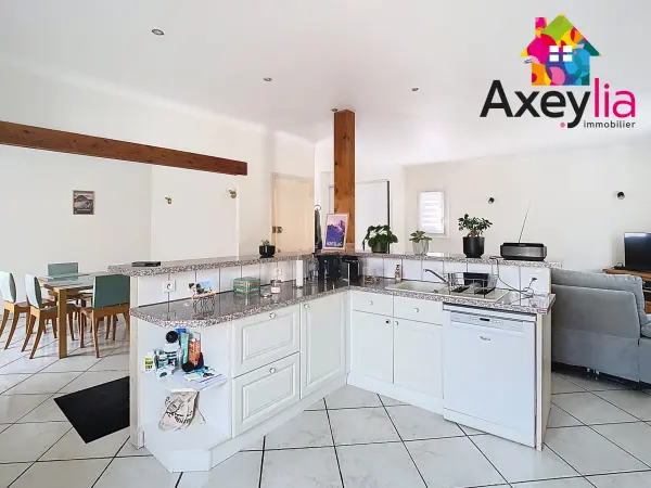 Roanne 42300 – Vente maison/villa 5&nbsp;pièces 3&nbsp;chambres