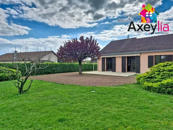 Charlieu 42190 – Vente maison/villa 5&nbsp;pièces 3&nbsp;chambres