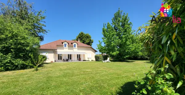 Perreux 42120 – Vente maison/villa 7&nbsp;pièces 4&nbsp;chambres