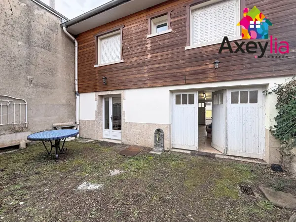 Roanne 42300 – Vente immeuble 5&nbsp;pièces 4&nbsp;chambres