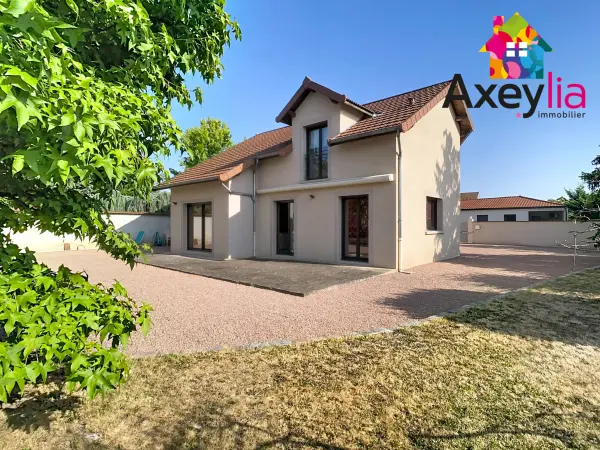 Riorges 42153 – Vente maison/villa 5&nbsp;pièces 3&nbsp;chambres