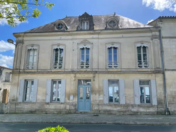 Corme-Royal 17600 – Vente maison/villa 12&nbsp;pièces 7&nbsp;chambres