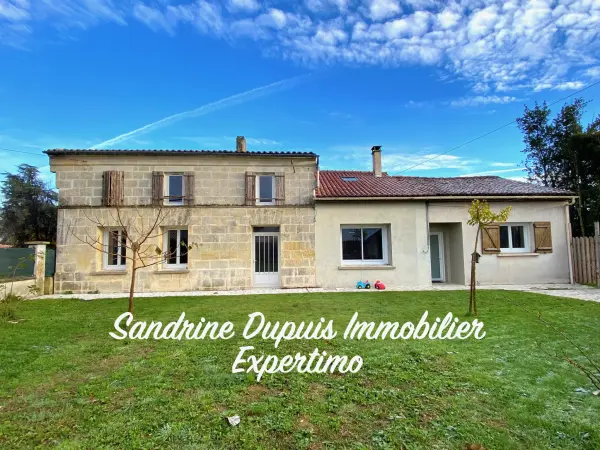 Chermignac 17460 – Vente maison/villa 9&nbsp;pièces 6&nbsp;chambres