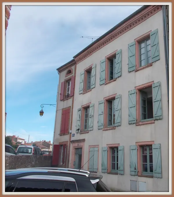 Moissac 82200 – Vente immeuble 8&nbsp;pièces 5&nbsp;chambres