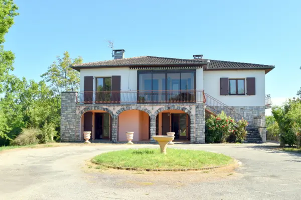 Montauban 82000 – Vente maison/villa 9&nbsp;pièces 7&nbsp;chambres