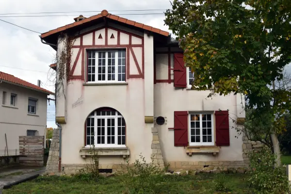 Castelsarrasin 82100 – Vente maison/villa 7&nbsp;pièces 5&nbsp;chambres