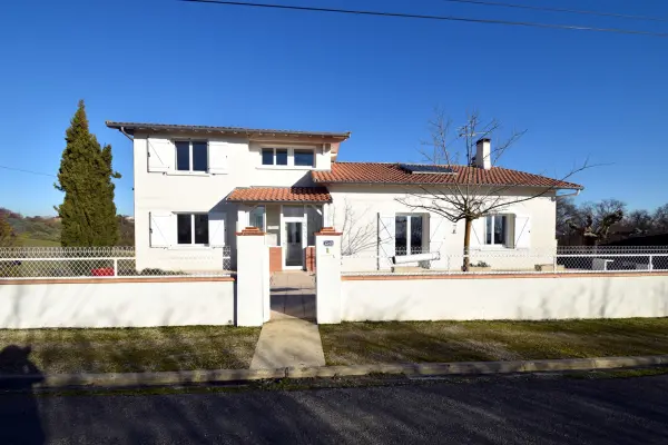 Montauban 82000 – Viager maison/villa 6&nbsp;pièces 3&nbsp;chambres