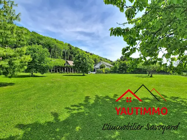 Lucinges 74380 – Vente terrain