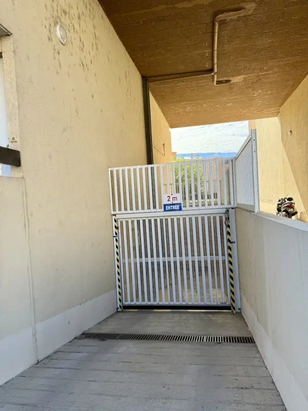 Le Grau-du-Roi 30240 – Vente parking/box