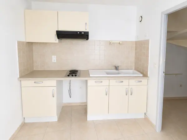 Bouzigues 34140 – Location appartement 2&nbsp;pièces 1&nbsp;chambre