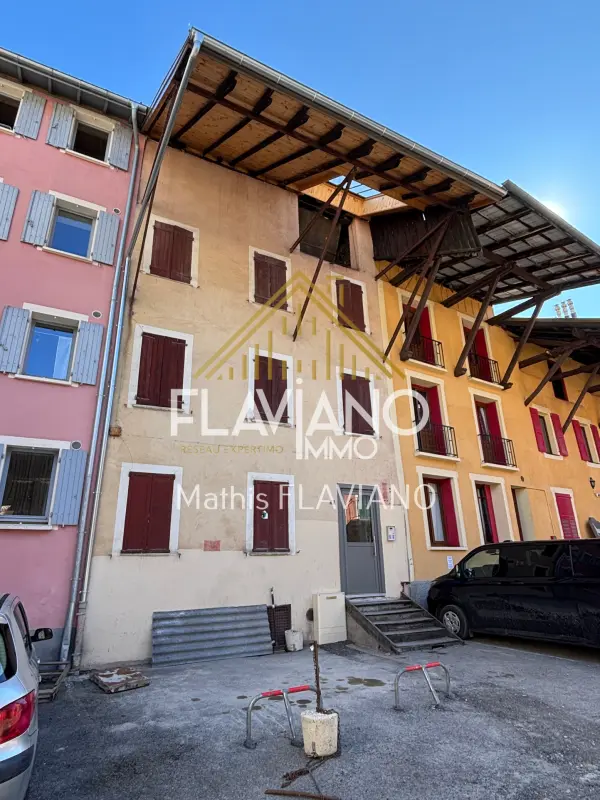 Barcelonnette 04400 – Vente immeuble