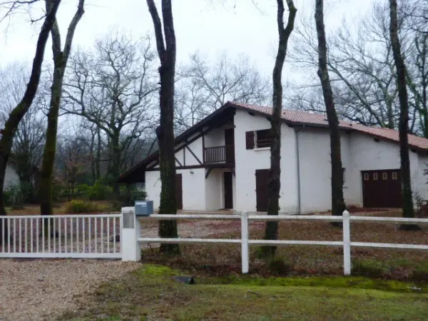 Saint-Sulpice-et-Cameyrac 33450 – Location maison/villa 5&nbsp;pièces 4&nbsp;chambres