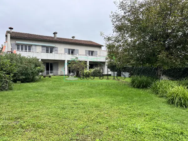 Pointis-Inard 31800 – Vente maison/villa 9&nbsp;pièces 5&nbsp;chambres