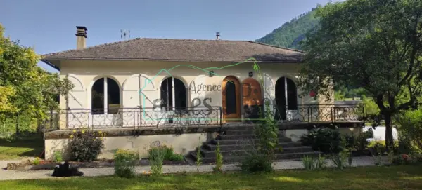 Trein d ustou 09140 – Vente maison/villa 3&nbsp;pièces 2&nbsp;chambres