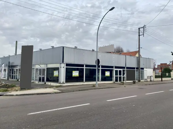 Saint-Julien-les-Villas 10800 – Location local