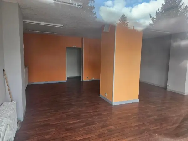 Saint-André-les-Vergers 10120 – Vente local