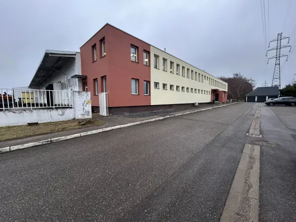 Saint-Avold 57500 – Location local