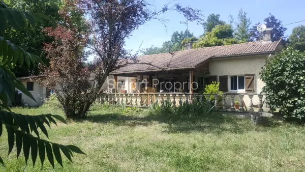 Laruscade 33620 – Vente maison/villa 10&nbsp;pièces 5&nbsp;chambres