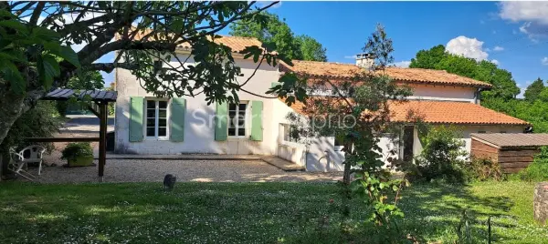 Tonnay-Charente 17430 – Vente maison/villa 7&nbsp;pièces 4&nbsp;chambres