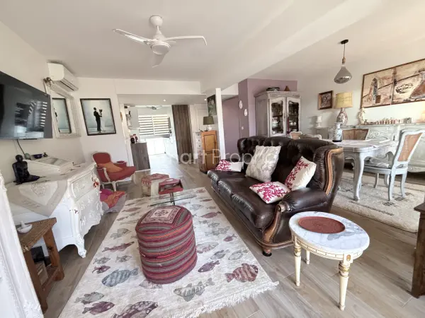 Bormes-les-Mimosas 83230 – Vente appartement 3&nbsp;pièces 2&nbsp;chambres