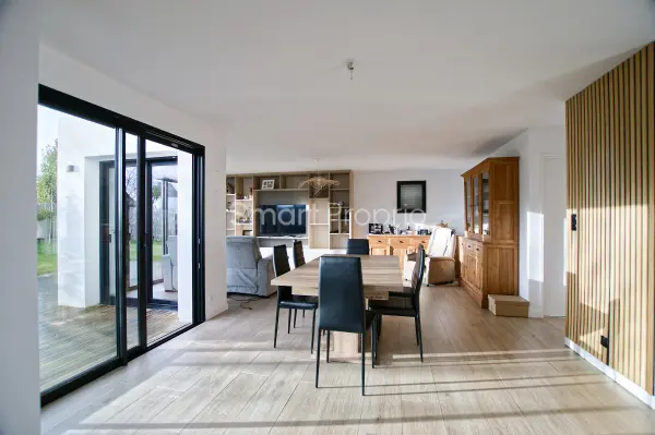 Névez 29920 – Vente maison/villa 6&nbsp;pièces 3&nbsp;chambres