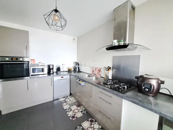 Angers 49000 – Vente appartement 4&nbsp;pièces 3&nbsp;chambres
