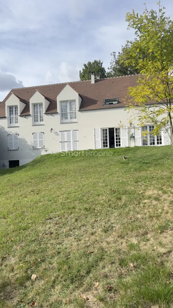 Feucherolles 78810 – Vente maison/villa 8&nbsp;pièces 5&nbsp;chambres