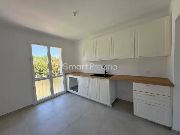 Gréoux-les-Bains 04800 – Vente appartement 5&nbsp;pièces 3&nbsp;chambres