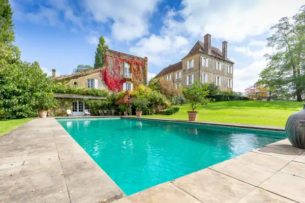Aignan 32290 – Vente chateau 25&nbsp;pièces 13&nbsp;chambres