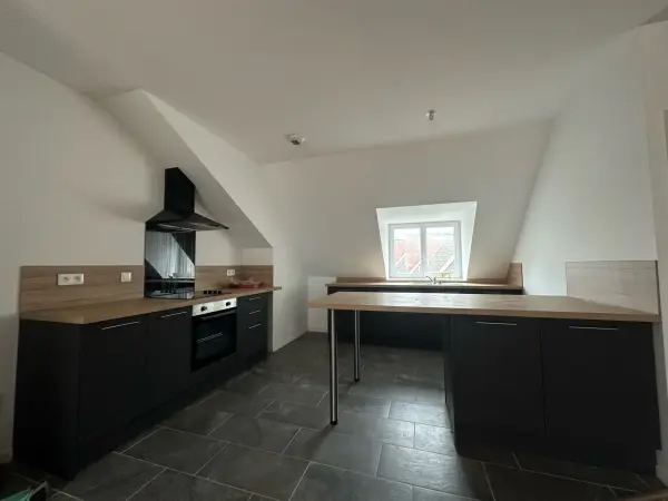 Valenciennes 59300 – Location appartement 7&nbsp;pièces 4&nbsp;chambres