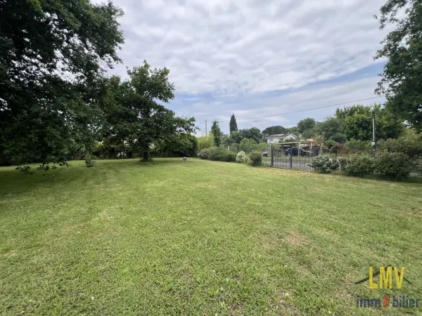 Saint-Denis-de-Pile 33910 – Vente terrain