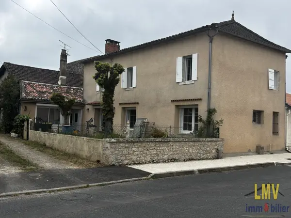 Saint-Philippe-du-Seignal 33220 – Location maison/villa 5&nbsp;pièces 4&nbsp;chambres