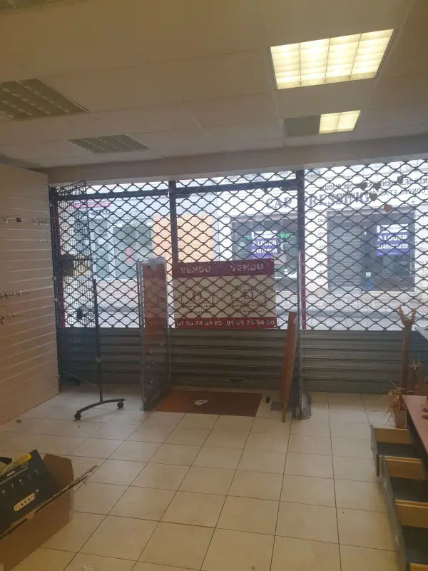 Melun 77000 – Vente local