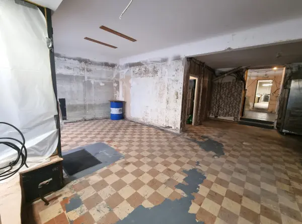 Melun 77000 – Vente local