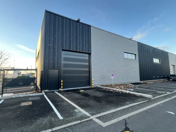 Clermont-Ferrand 63100 – Location local