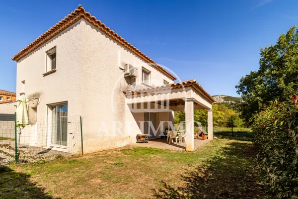 Saint-Bauzille-de-Putois 34190 – Vente maison/villa 6&nbsp;pièces 5&nbsp;chambres